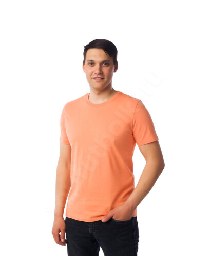 Коралловая мужская футболка